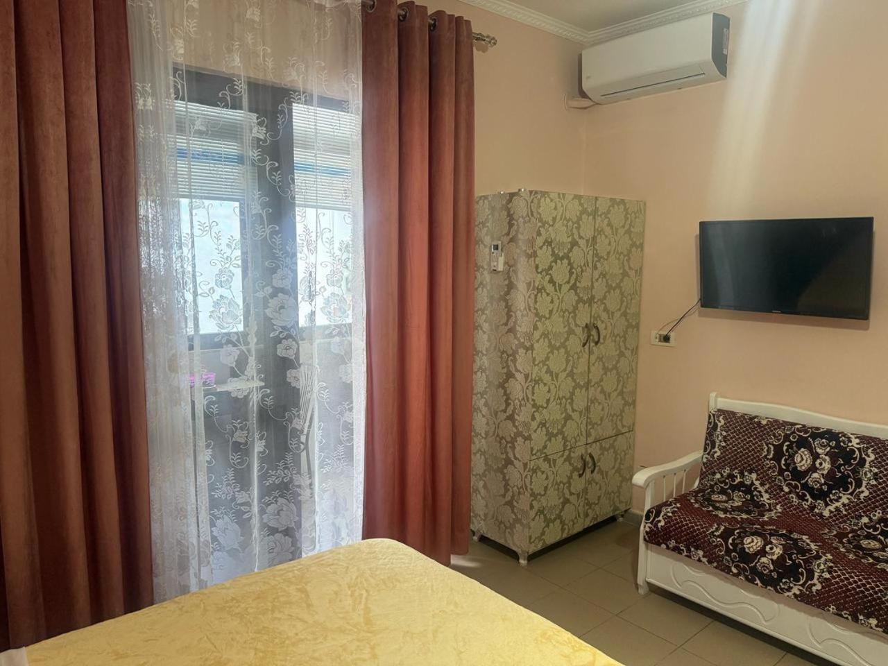 Apartments Next To The Beach In Durrës Exterior foto